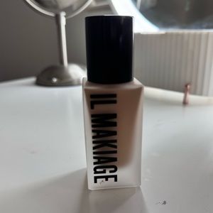 IL MAKIAGE WOKE UP LIKE THIS FOUNDATION  040